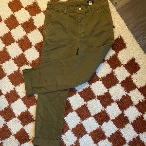 BDG (urban outfitters) green high-waisted cargo pant